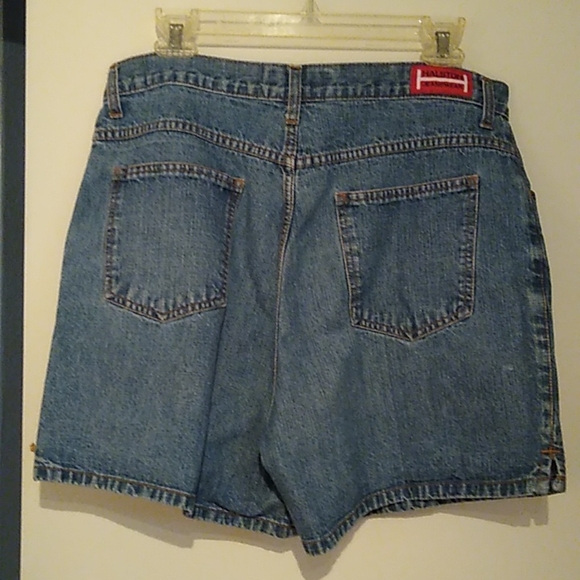 Vintage Halston jean shorts Misses Size 14 - Picture 4 of 11